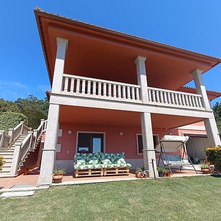Oasis Inn Pedornes Екстериор снимка