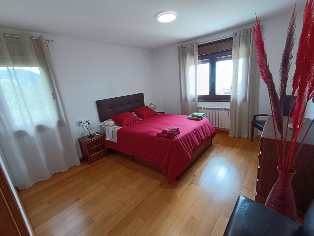 Oasis Inn Pedornes Екстериор снимка